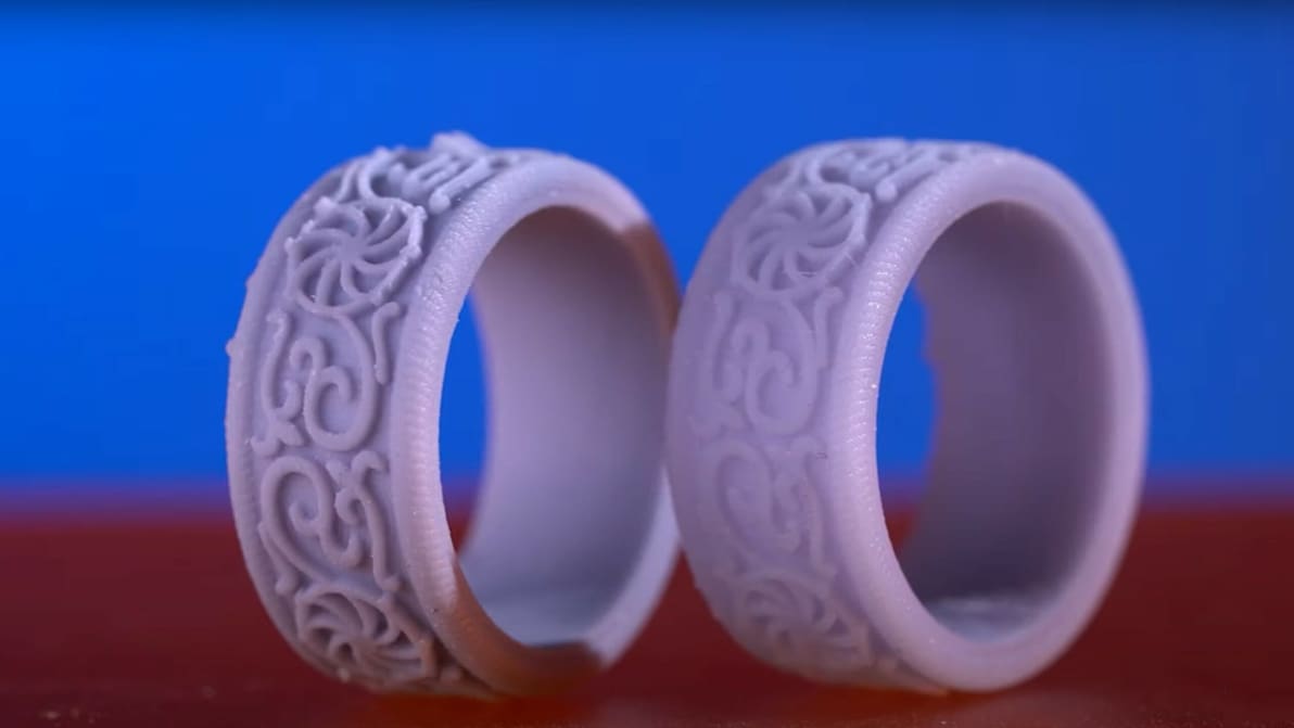 Featured image of DLP vs LCD 3D Printer: The Main Differences