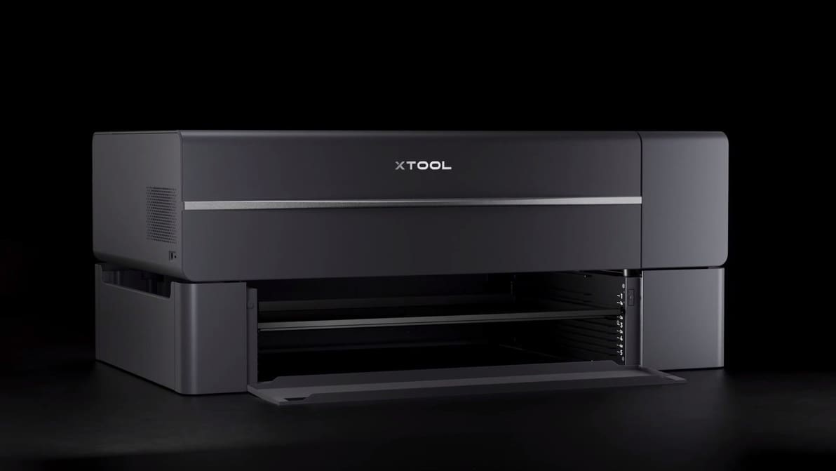 Featured image of xTool’s Upcoming Desktop CO2 Laser Cutter Could Be a New Glowforge Challenger