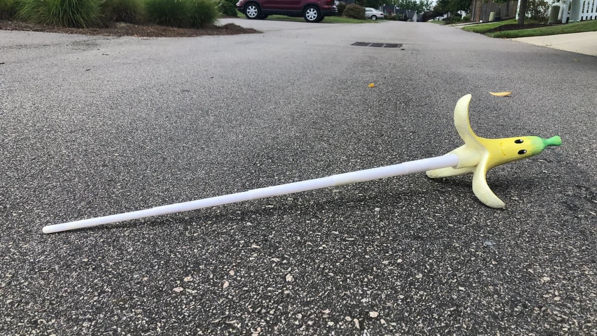 Featured image of 6 Amazing 3D Printed Collapsible Swords