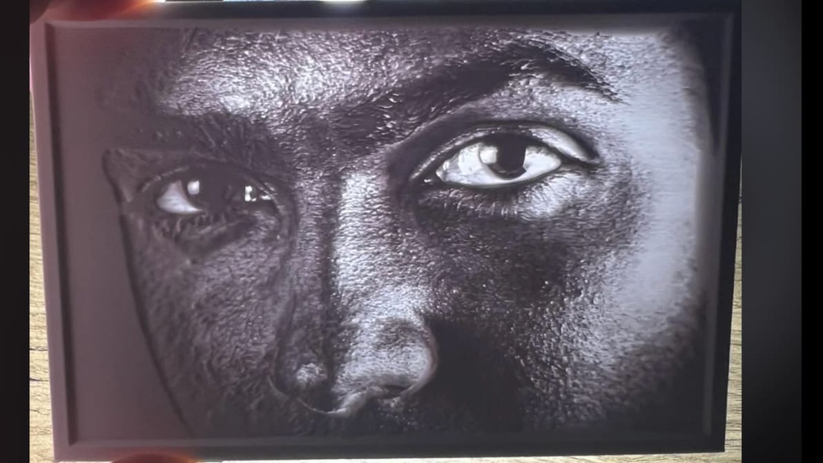 Featured image of 3D Print a Lithophane From Any Photo: 3 Easy Methods