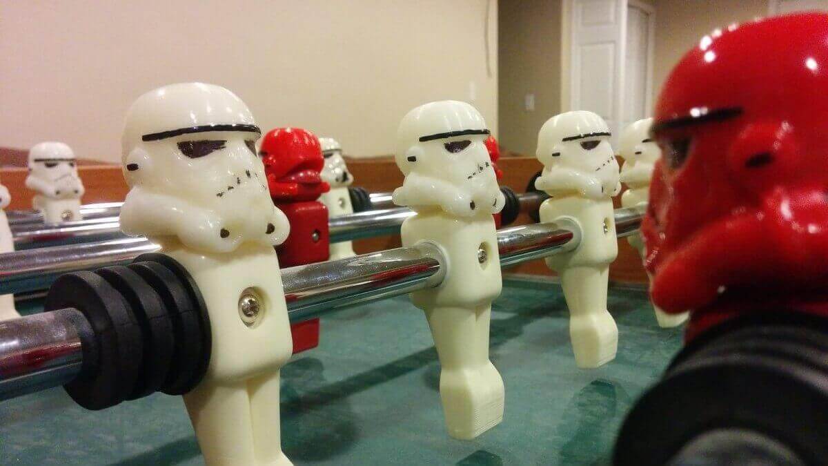 Featured image of Star Wars: 3D Printed Stormtrooper Foosball Heads