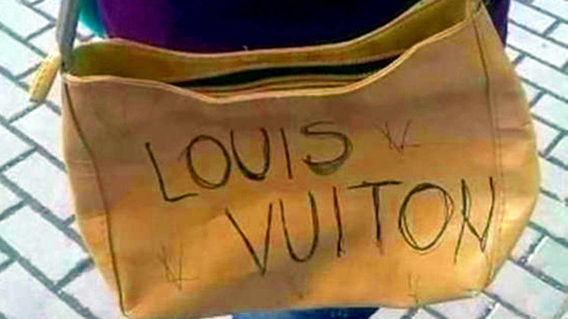 Louis Vuitton logo replica 3D model 3D printable