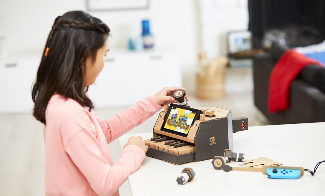 Featured image of Nintendo Labo Lets You Build DIY Cardboard Creations