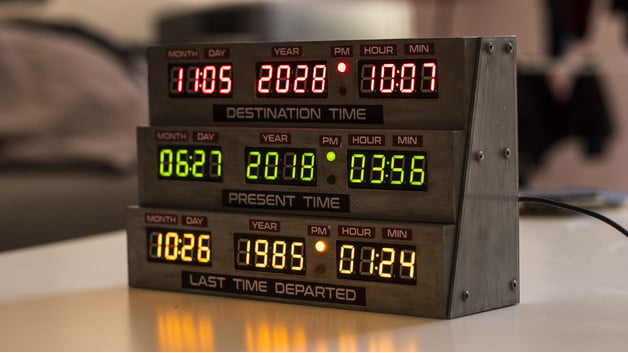 Featured image of [Project] Turn Back Time with a 3D Printed Delorean Clock From ‘Back to the Future’