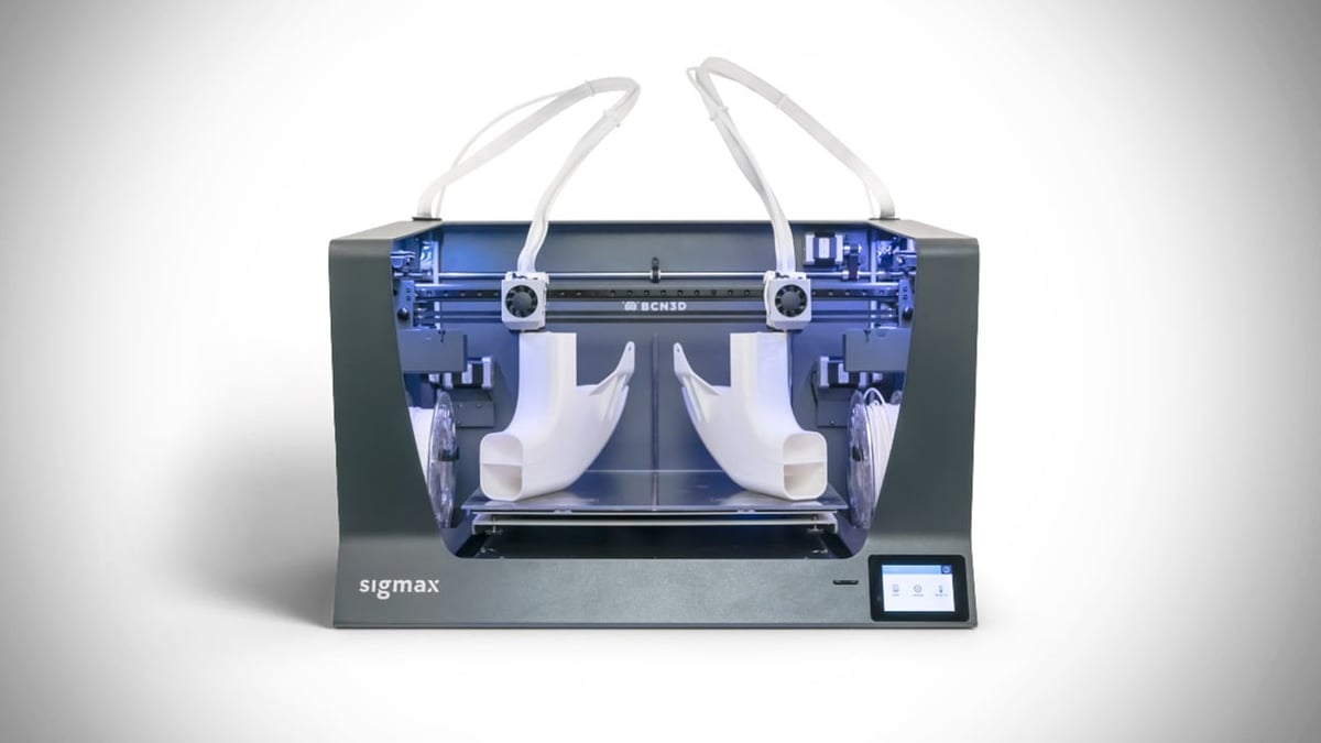 Featured image of [DEAL] $200 Off the BCN3D Sigmax Dual Extrusion 3D Printer