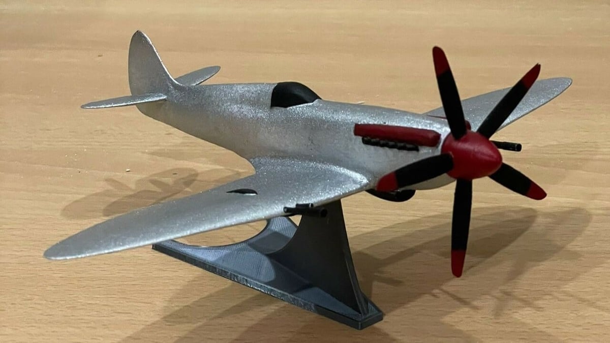Featured image of The 25 Best 3D Printed Airplane Models of 2023