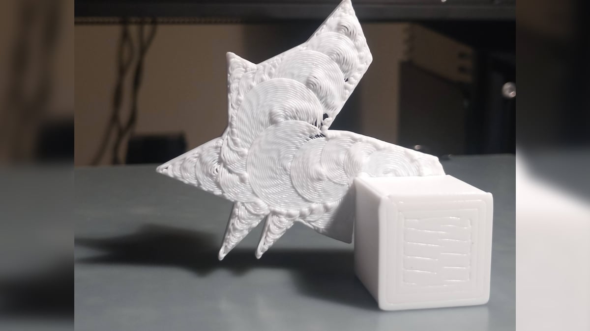 Featured image of Arc Overhangs Let You 3D Print on Top of ‘Thin Air’