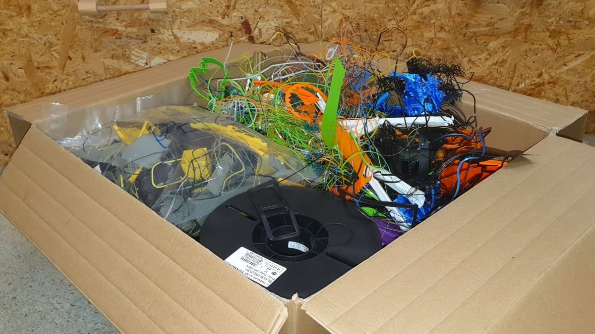 Featured image of PETG/PLA Recycling: How to Recycle 3D Printer Waste