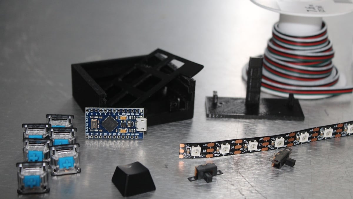 Featured image of 15 Simple Arduino Projects for Beginners