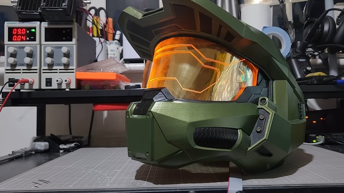 Featured image of This Halo ‘Mjolnir’ Helmet Is 3D Printed From Metal and ‘Fully Functional’