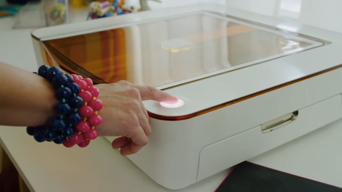 Featured image of Glowforge Announces Aura ‘Consumer’ Laser Cutter