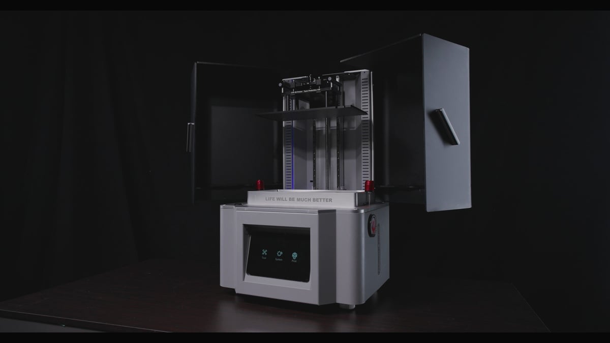 Featured image of This Kickstarter Resin Printer Claims To Be Twice as Fast as the Competition
