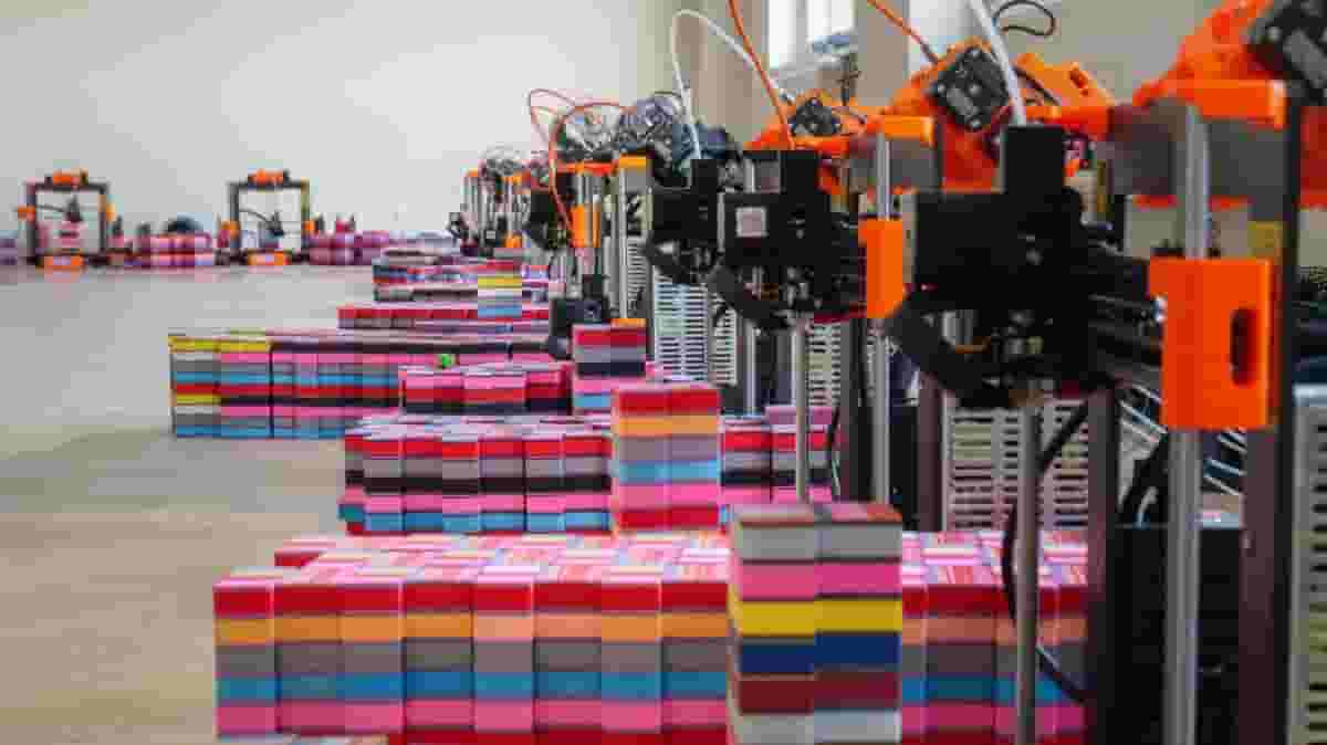 Prusa Updates: New MK3S Printer, New MMU2S, $19 Upgrades