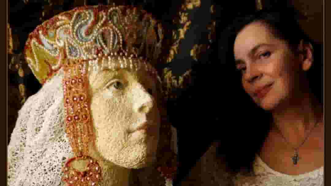 Featured image of How A Russian Artist Creates Classic Sculptures with a 3D Printing Pen