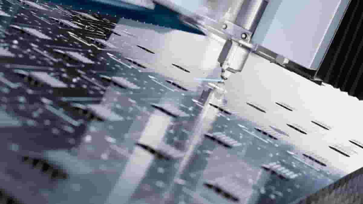 14KB 2001 null null null null null 3 3 2003 null NnpuICw7IrlX2M