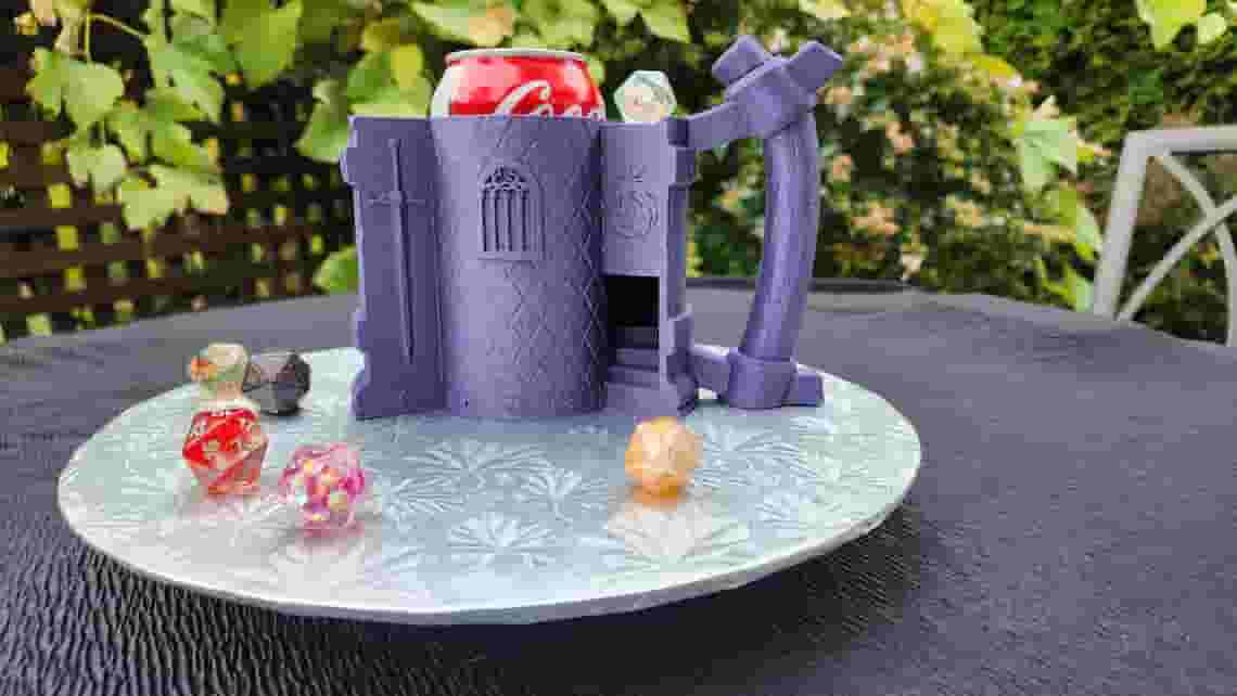 This 3D Printable D&amp;D-Themed Can Holder Doubles as a Dice Tower | All3DP