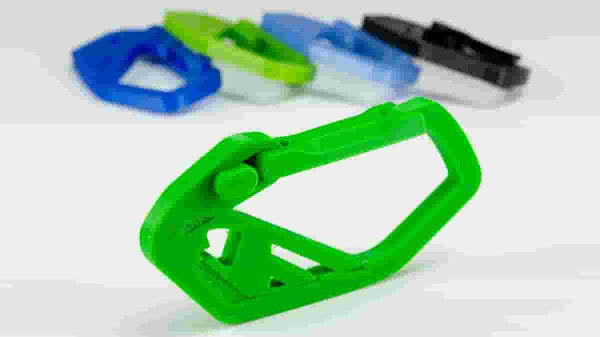 Featured image of PETG vs ABS: Filaments Compared Short & Sweet