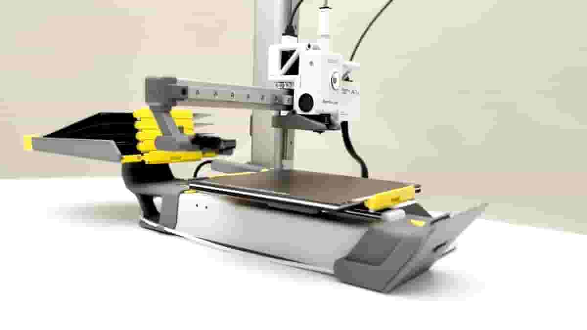 Featured image of This Kickstarter Wants to Automate Your Bambu Lab A1 Mini