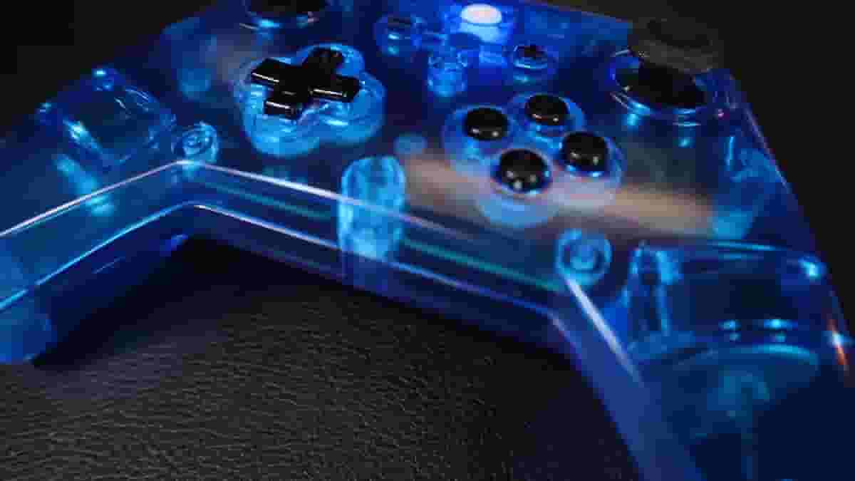 Featured image of CNCDan is Back with the DIY, Open-Source ‘XWii’ Gamepad