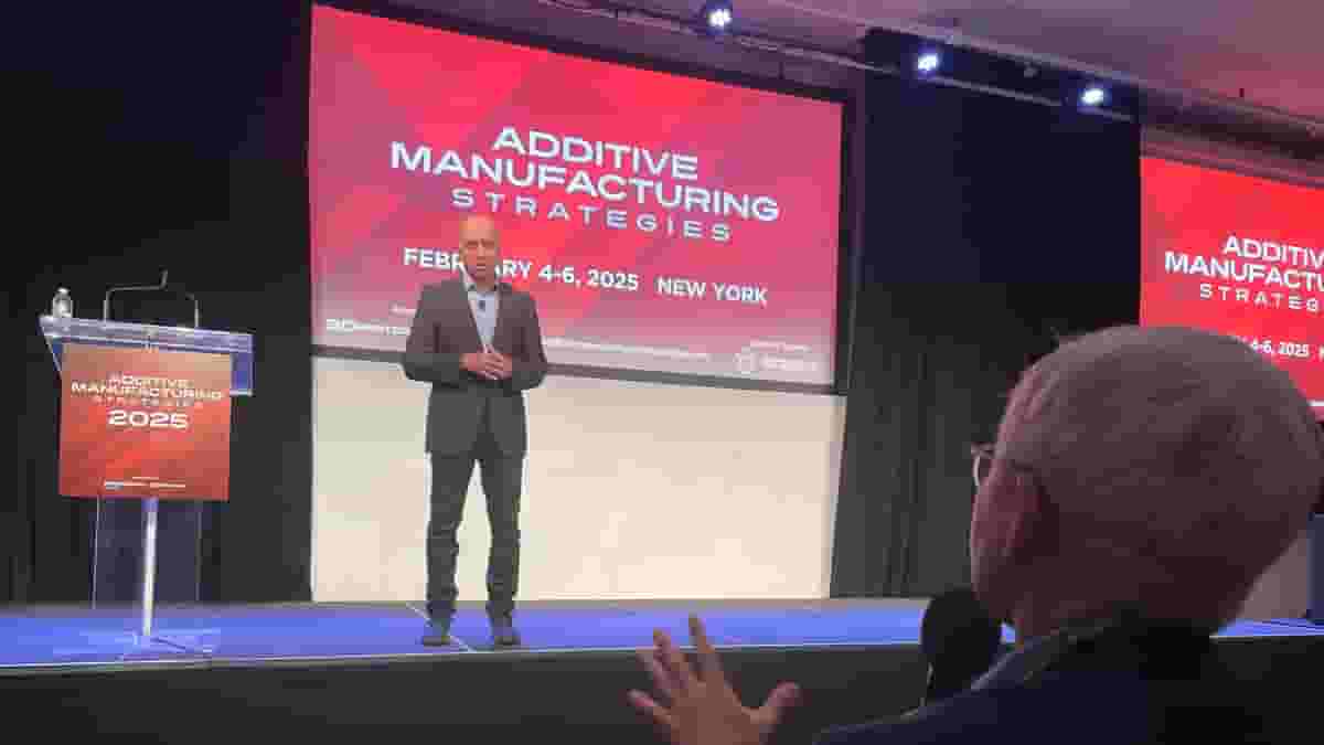 Featured image of Dozens of Additive Manufacturing Industry Leaders Meet to Not Talk About AM