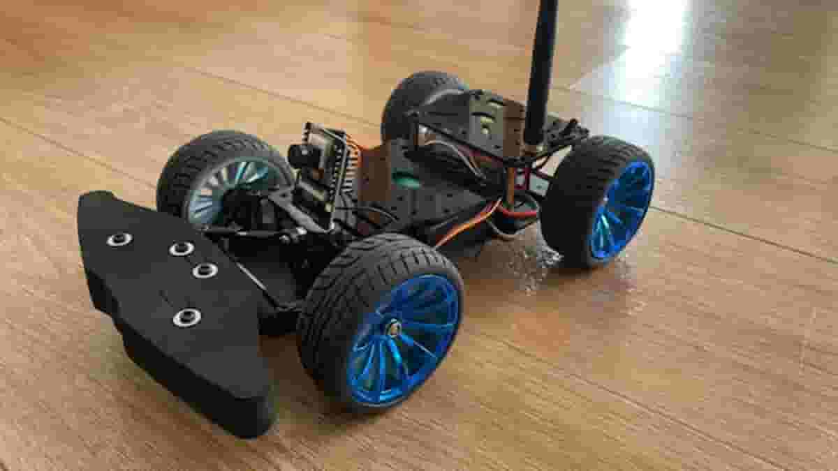 Featured image of This Sub-$100 DIY RC Car Can Livestream Races to a Python Server
