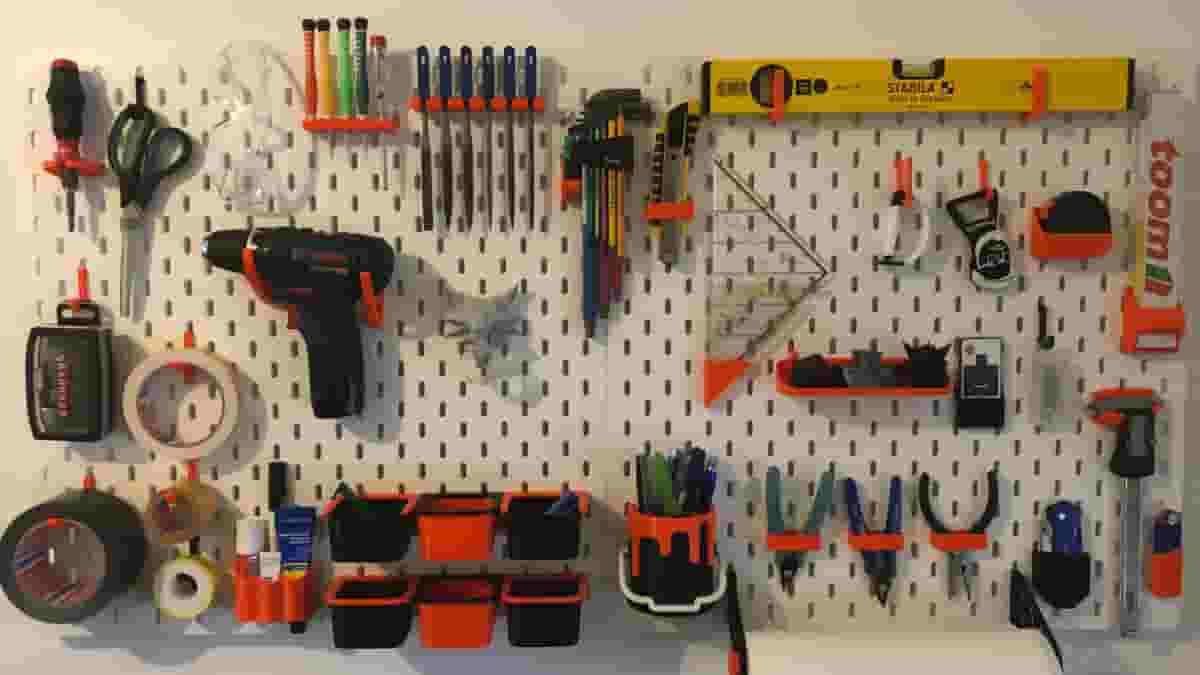 Featured image of Is Your 3D Printing Setup Complete? Check These 10 Essentials