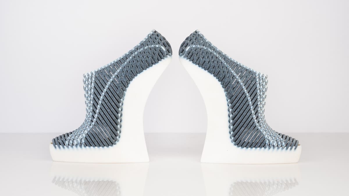 Featured image of Fashion Design Graduate Takes Major Step With Woven 3D Printed Shoes