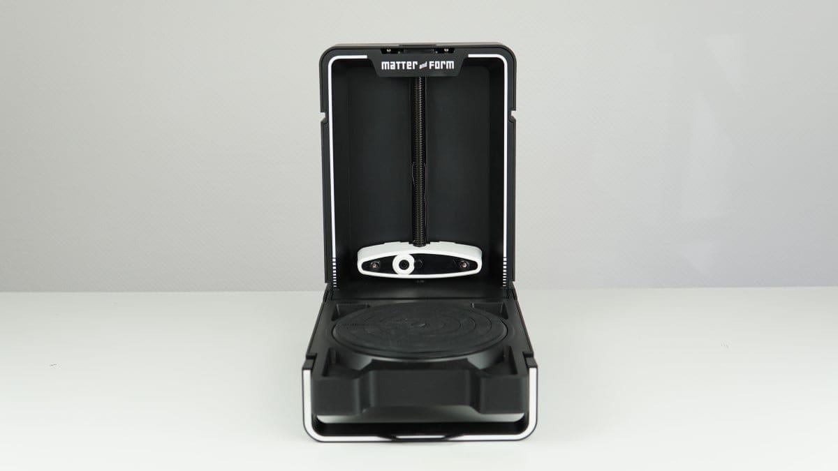 Featured image of Matter and Form 3D Scanner V2 Review: Our Budget Pick