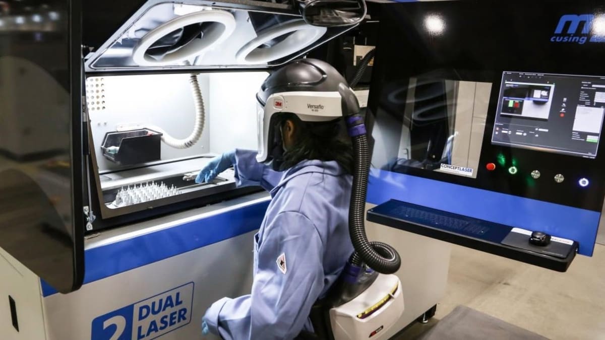 Featured image of 3D Printing Jobs: New & Shifting Job Markets