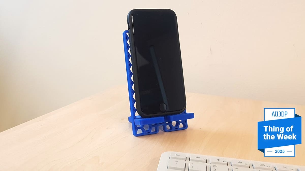 Featured image of 3D Print a Hassle-Free Phone Stand