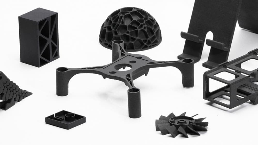 Featured image of The Best Shapeways Alternatives: 7 3D Printing Services Put to the Test