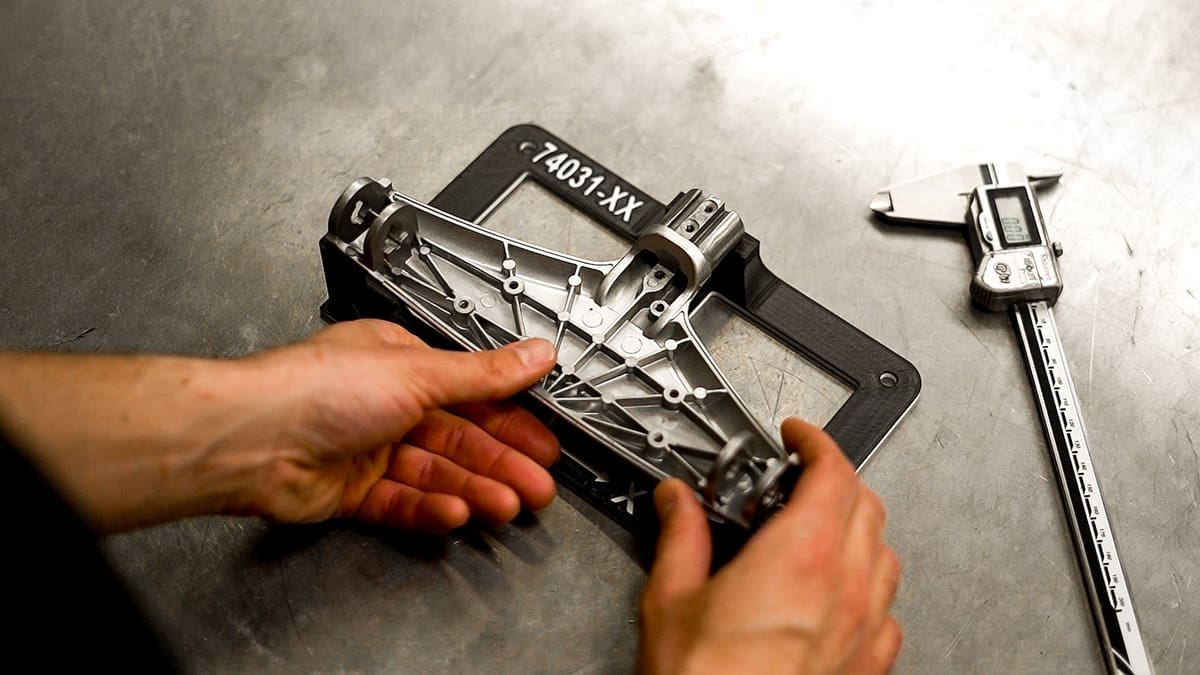 Image de l'en-tête de Fixturemate, le logiciel de fabrication d’outillages de Trinckle, désormais exclusif à GrabCAD Print Pro de Stratasys