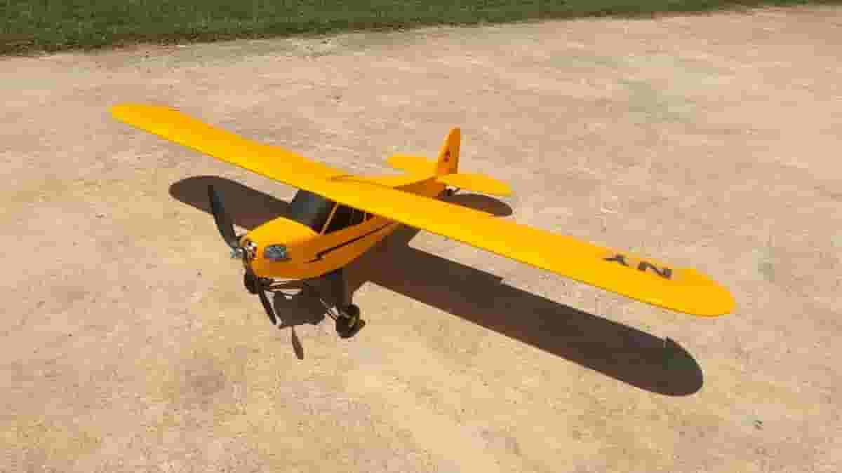 Um modelo RC digno do céu e do mar