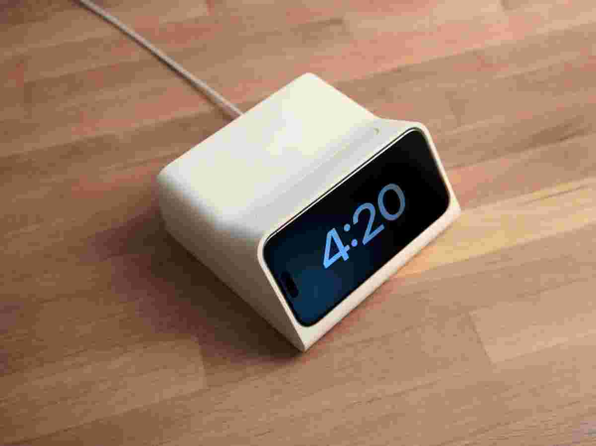 Image of Cool Things to 3D Print: Phone Dock