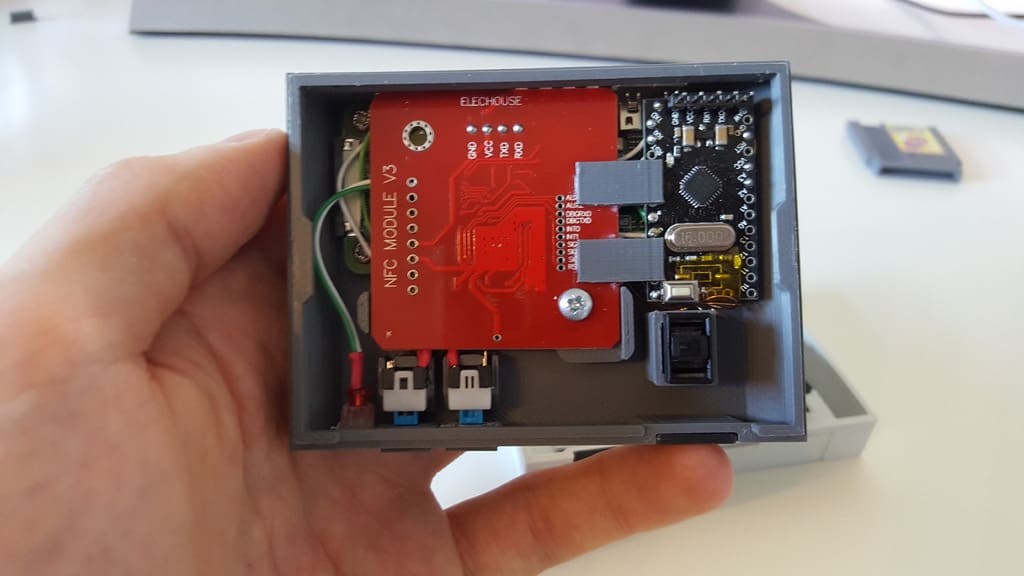 Image of Raspberry Pi NES Case: Mini(er) NES Raspberry Pi ZERO Case