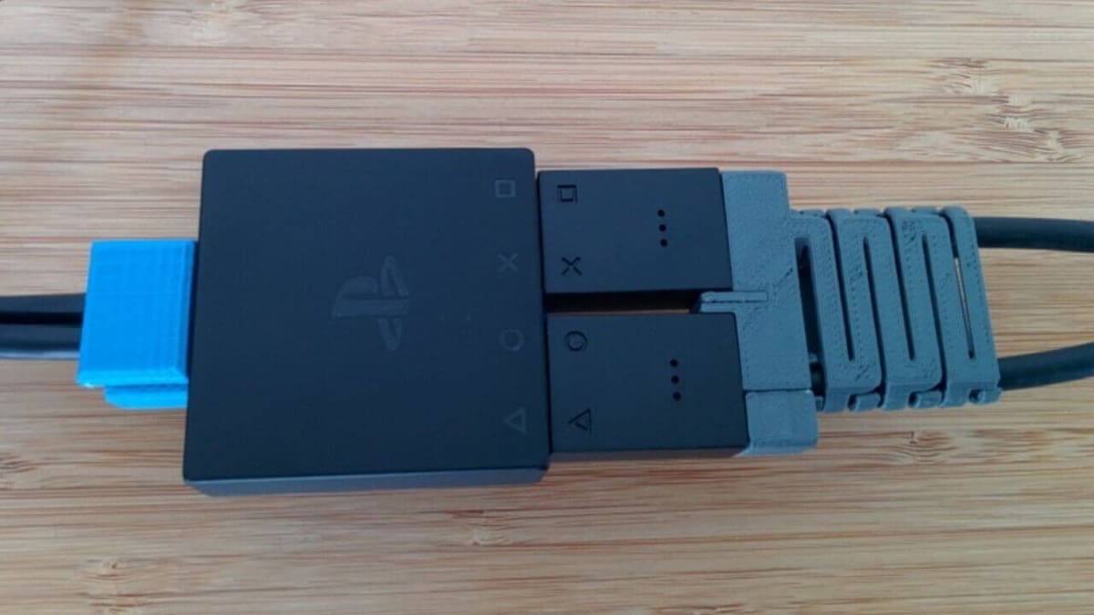 Image of PSVR Stands & Accessories to Buy or DIY: PlayStation 4 VR Wire Bend Protection