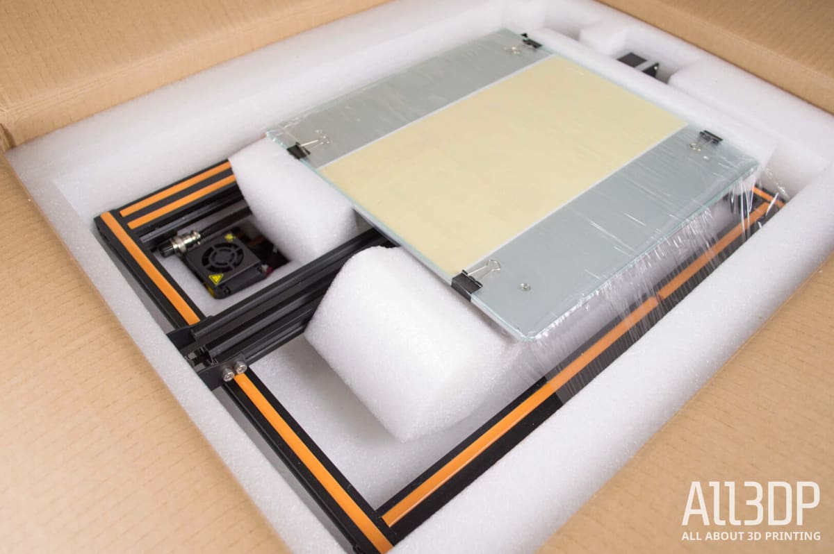 Image of Creality CR-10 Review: Unboxing and Setup