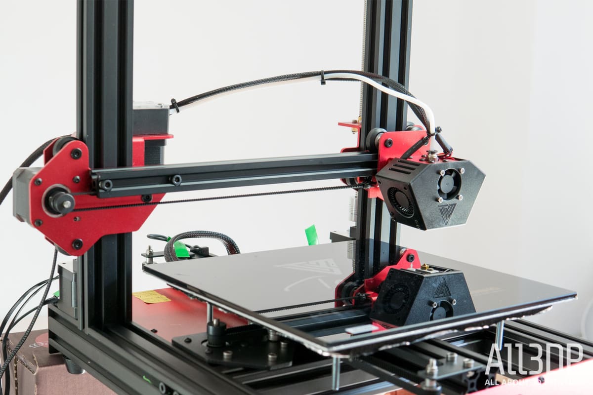 Image of 3D Printing Troubleshooting: 3D Printing Problems & Solutions (FDM & Resin): Printhead Misses the Bed