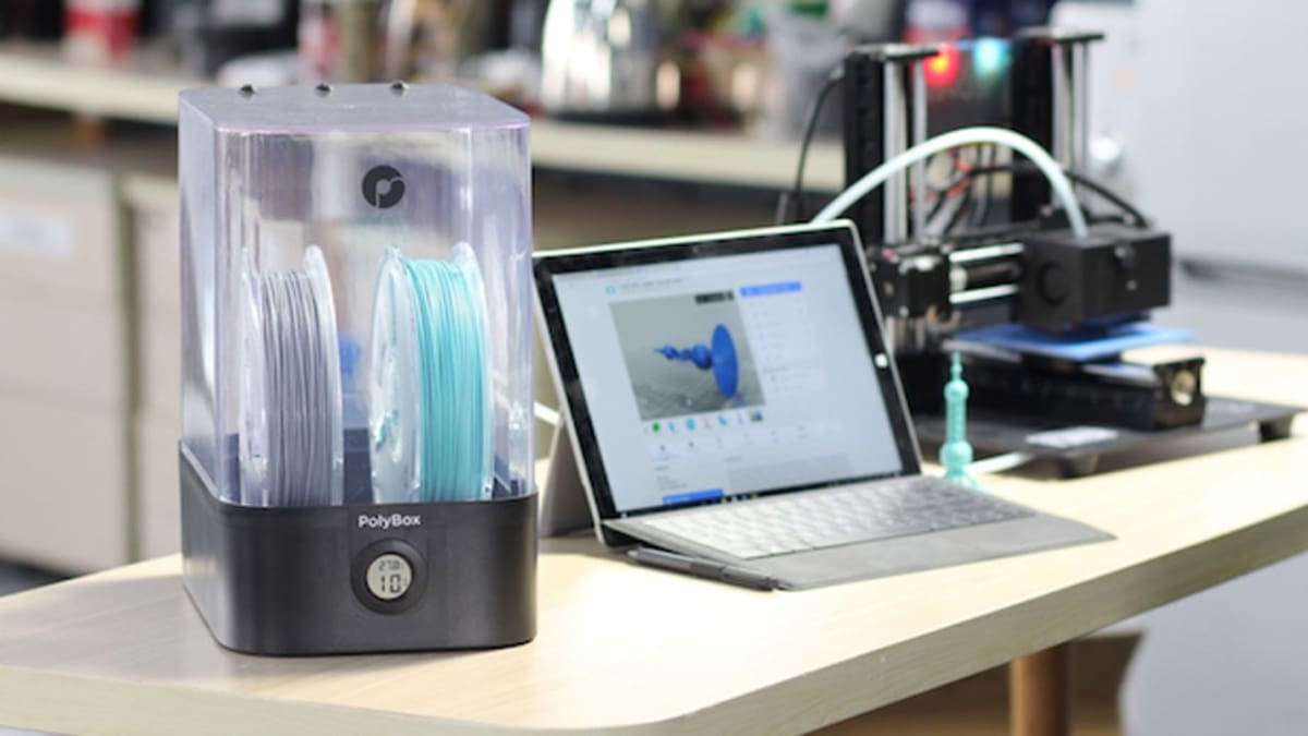 The Polybox spool holder, which keeps your filament dust- and moisture-free