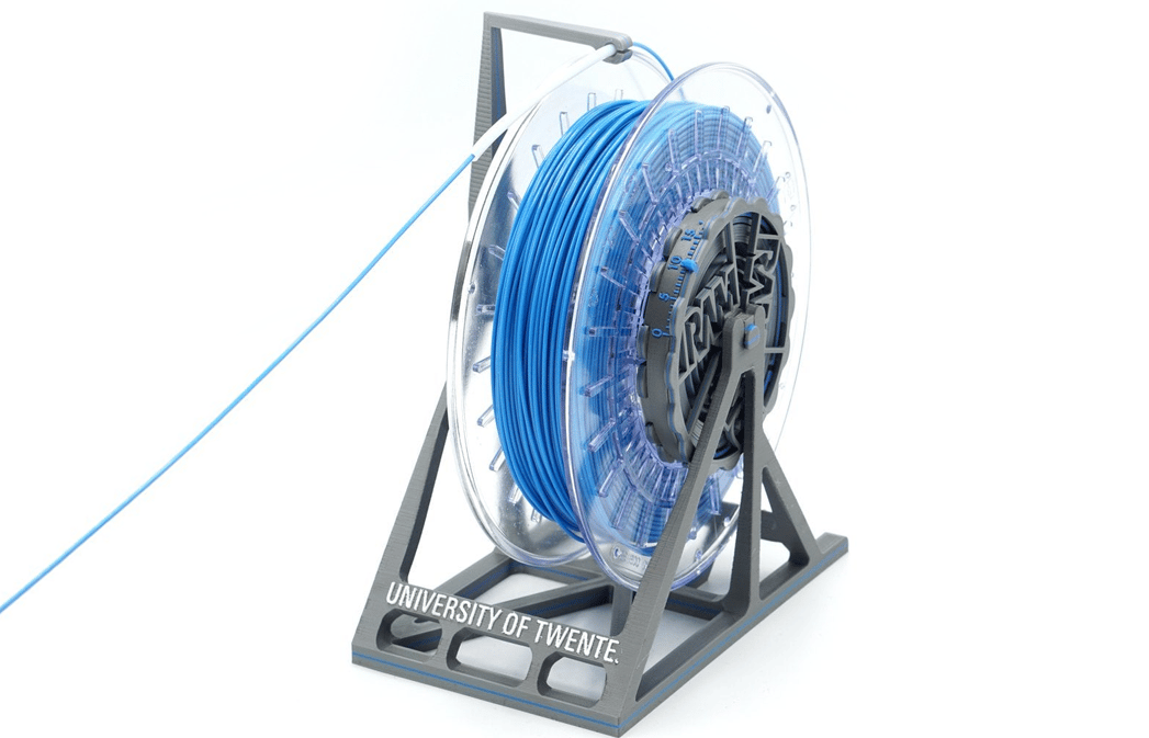 A spool holder that features automatic rewinding