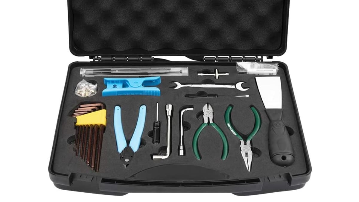 Image of: Tooling Up