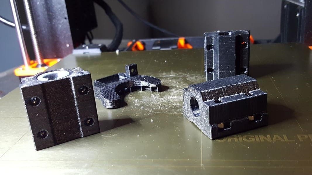 Parts printed in 3DXMAX PC are extremely strong and temperature resistant