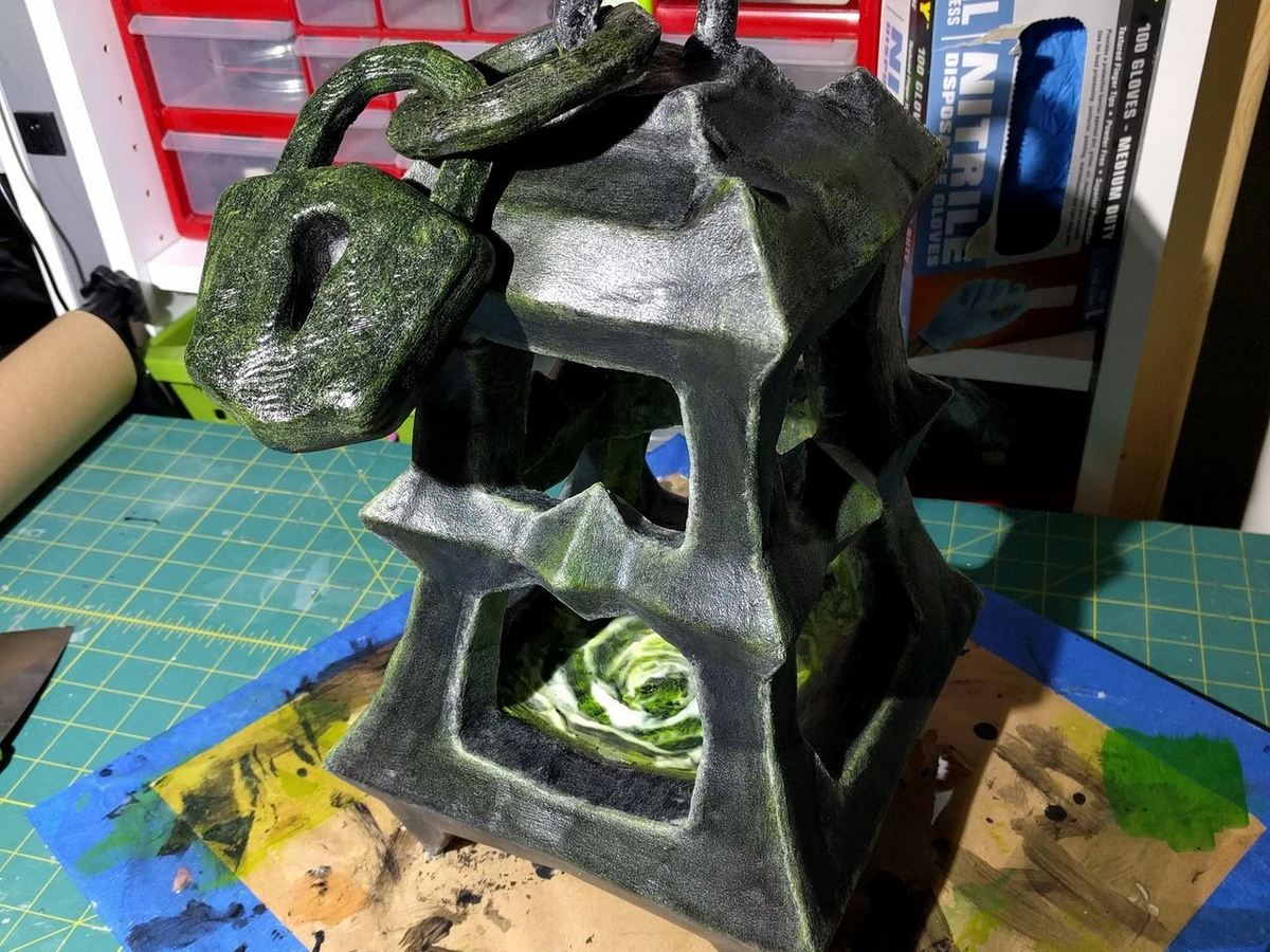 Thresh's lantern would also make a spooky halloween decoration