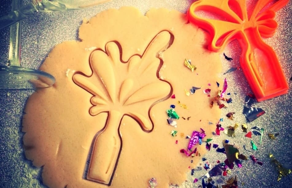 Image of: Champagne Cookie Cutters