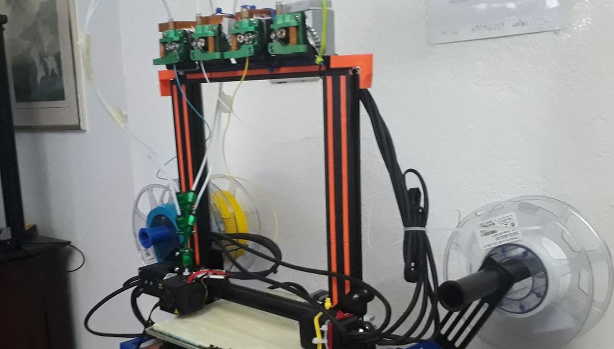 The 3D Chameleon upgrade is available as a dual or quad-color extruder system