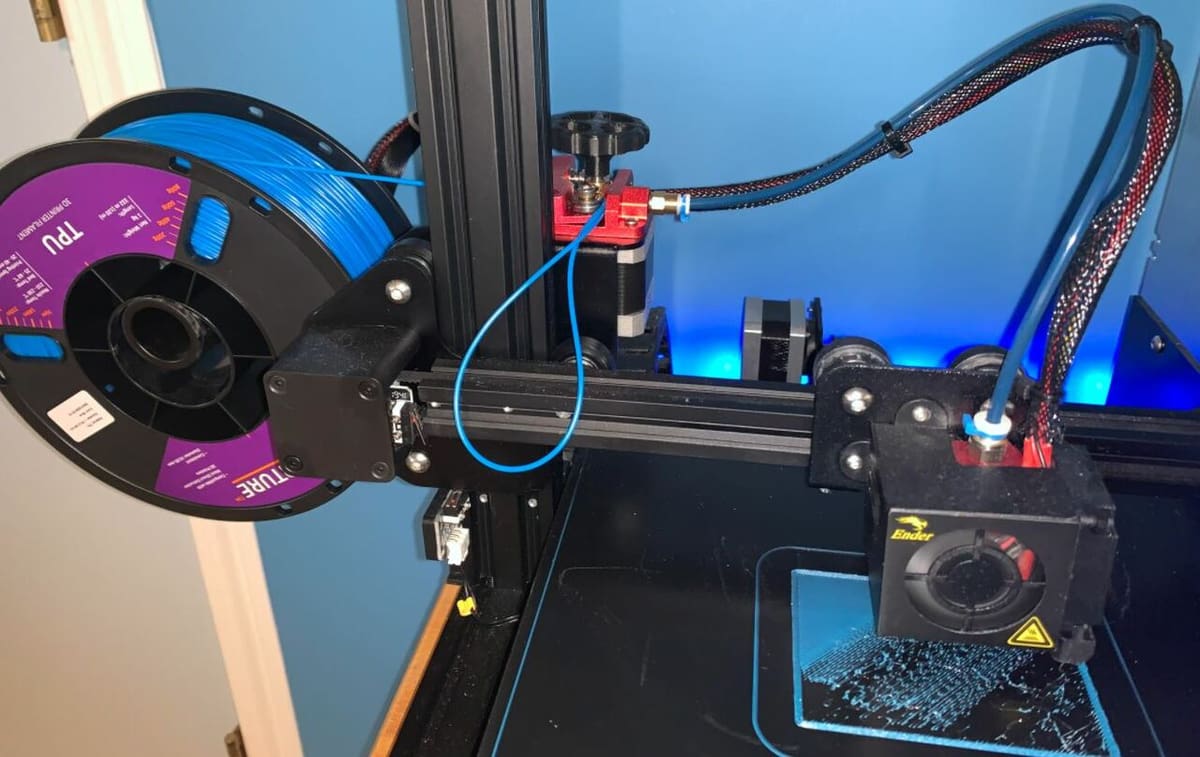 The EZR Struder's PTFE liner prevents flexible filaments from escpaing the exuder like this