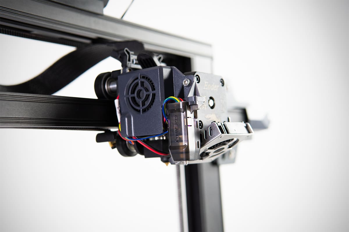 Foto de Anycubic Kobra vs Creality Ender 3 S1: diferenças: Nivelamento da mesa