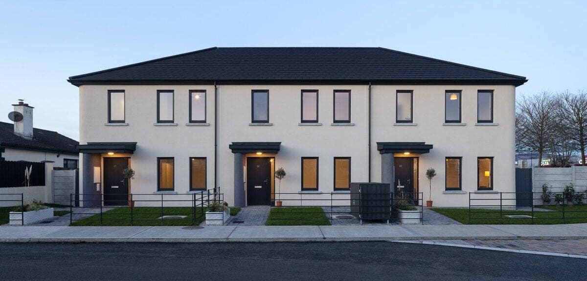 Image of: Suburban Townhome, $280,000