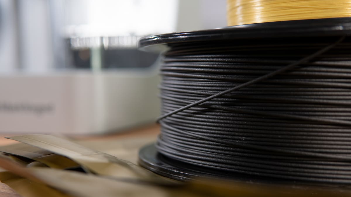 Image of Carbon Fiber PLA: Carbon Fiber PLA vs. Other Carbon Fiber Composites