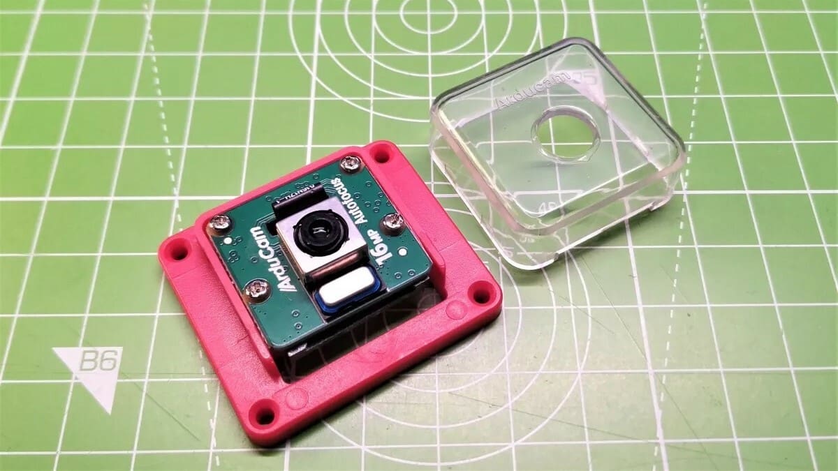 This case is suitable for a wide range of cameras